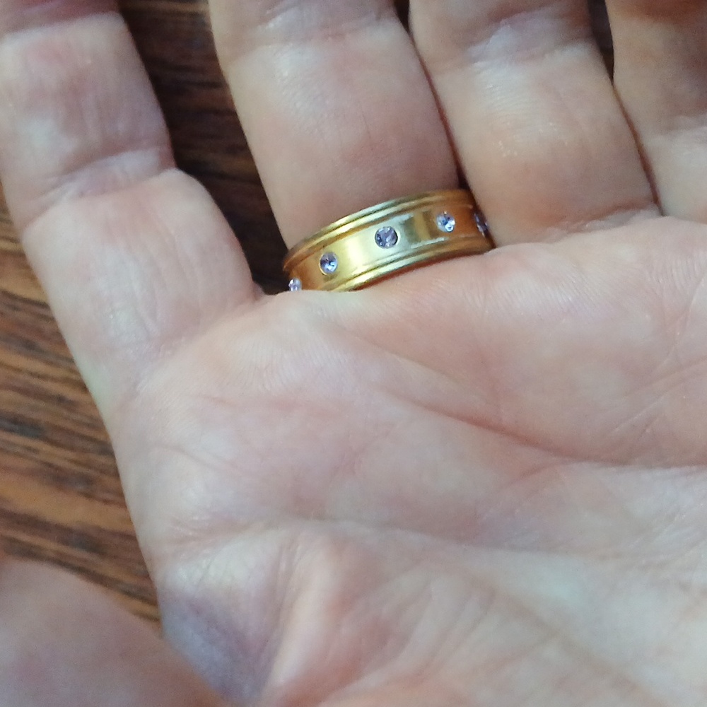 Ring - Picture 5 of 5